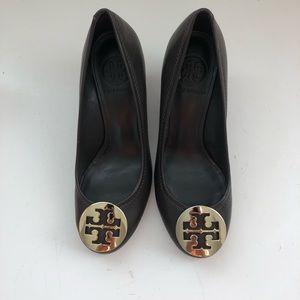 Tory Burch Sally Wedges sz 6